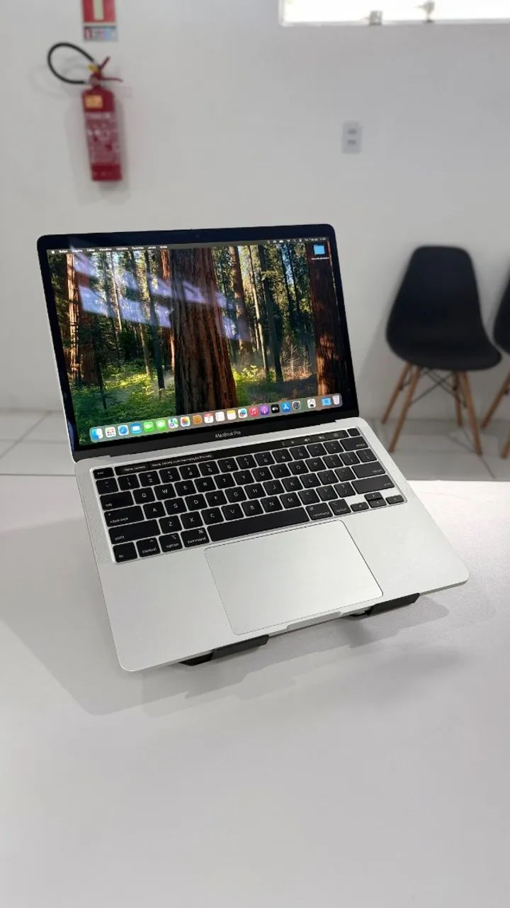 【最終値下げ】MacBook Pro 2020 Core i5 8GB 256G OTH Produtos - MacBook Pro 2020, Tela 13.3'', Intel Core i5, 8GB