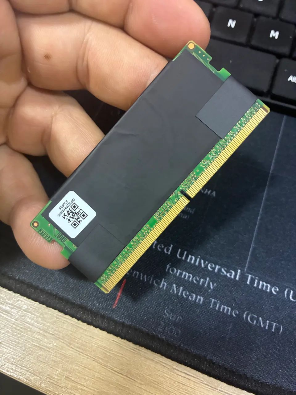 Memoria RAM 8gb notebook DDR5 6400mhz nova - Foto 2