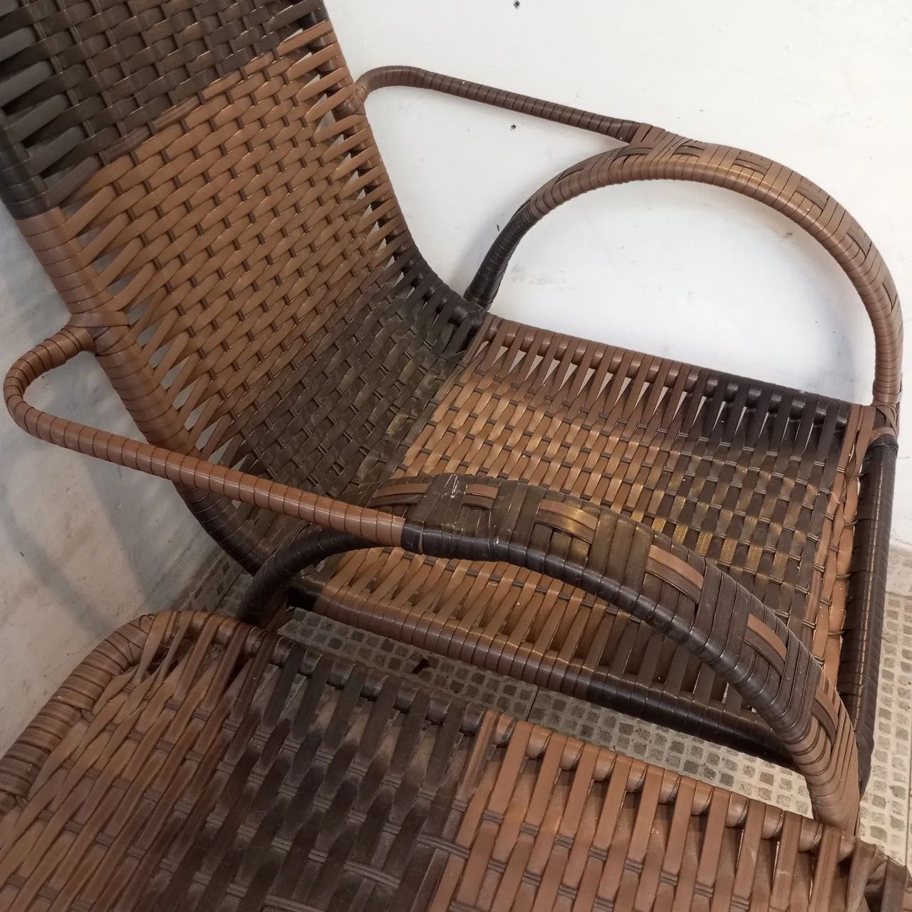 Conjunto de Poltronas e Mesinha em Junco - Foto 2