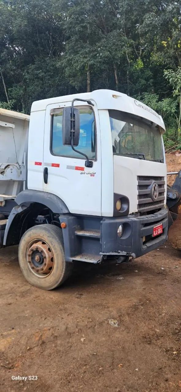 VW 31.320 6x4 Constellation - Foto 4