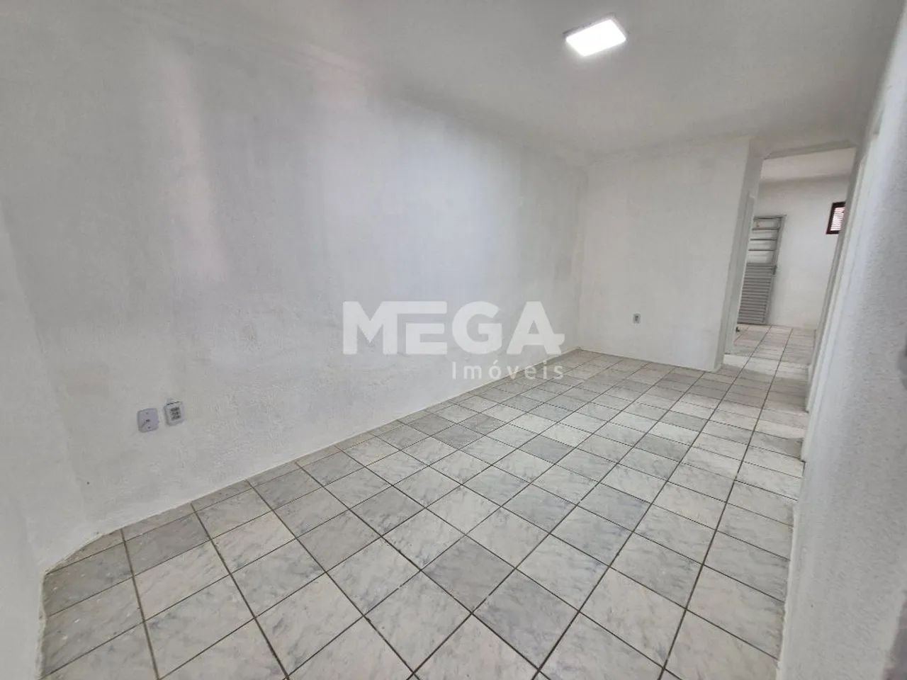 Casa com 2 quartos no bairro Quintino Cunha em Fortaleza, CE - Foto 3