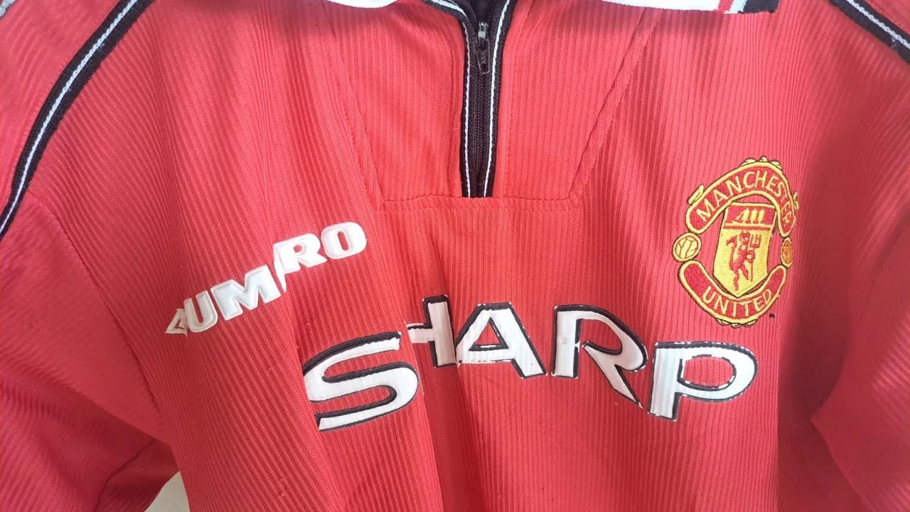 Camisa Manchester United 1998 - Foto 2