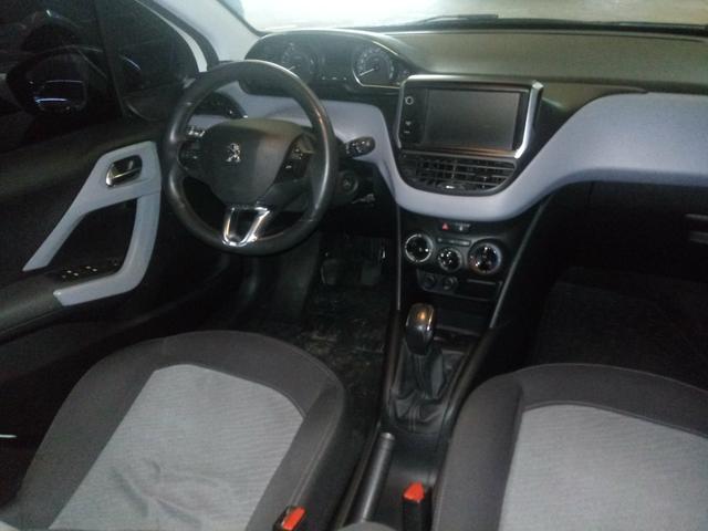 Peugeot 208 Allure com Teto - Foto 6