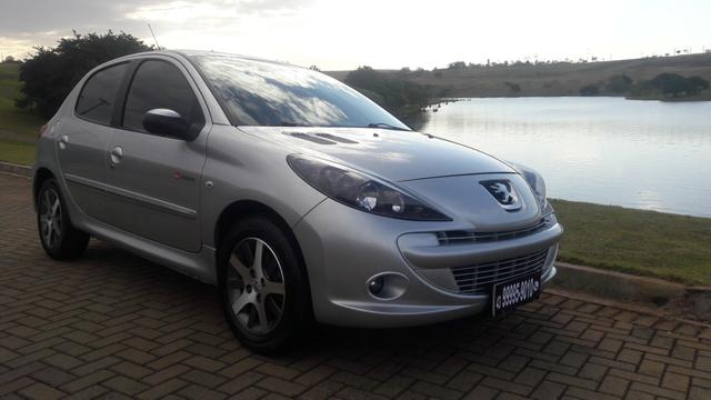 Peugeot 207 Quiksilver 1.6 - Foto 12