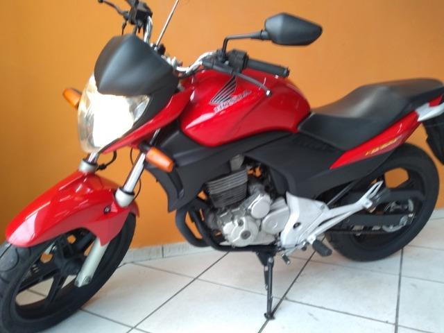 Honda CB 300 r 2010 Vermelha - Foto 9