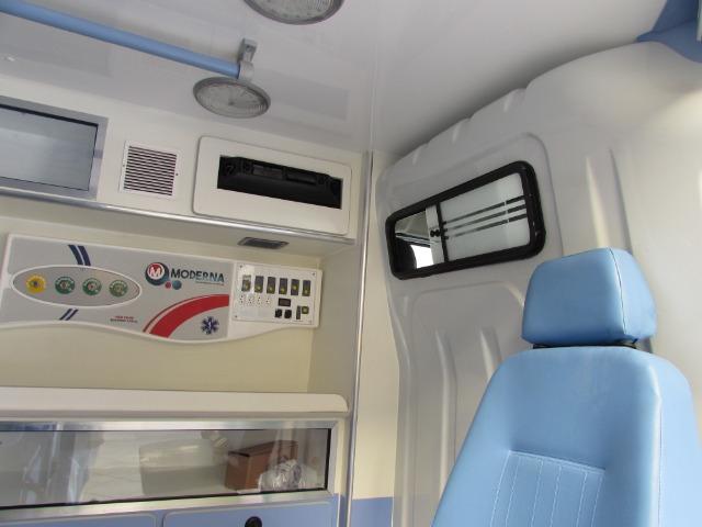Renault Master Ambulância L1H1 - Foto 11