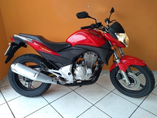 Honda CB 300 r 2010 Vermelha