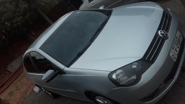Polo sedan bem conservado - Foto 2