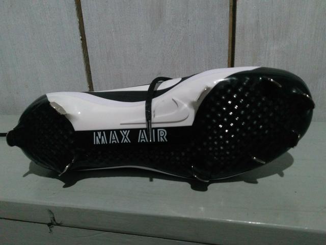 Tênis chuteira Nike basebol - Foto 6