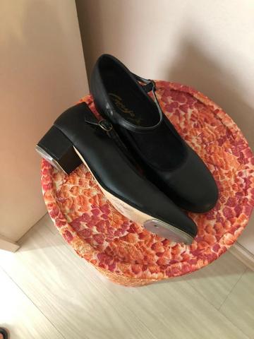 Sapato de sapatiado