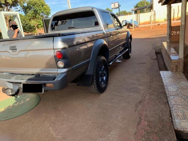 Mitsubishi l200 outdoor 2.5 diesel 4x4 - Foto 4