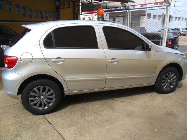 VW - VolksWagen Gol Trend 1.0 T. Flex 8V 4p- - Foto 4
