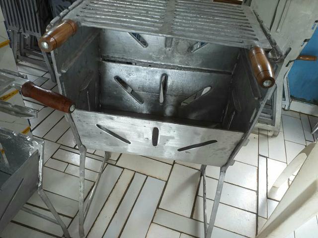 Churrasqueira G fechada aluminio