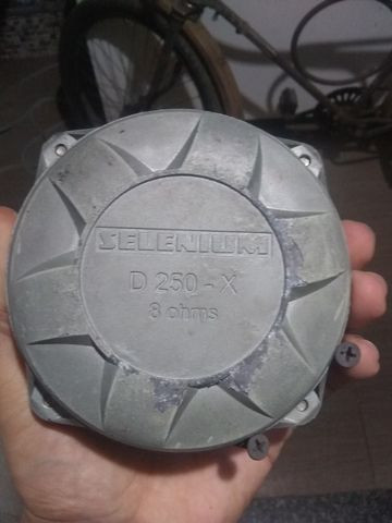 Corneta Celeno D250x