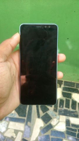 Samsung a8 2018 vendo ou troco - Foto 2