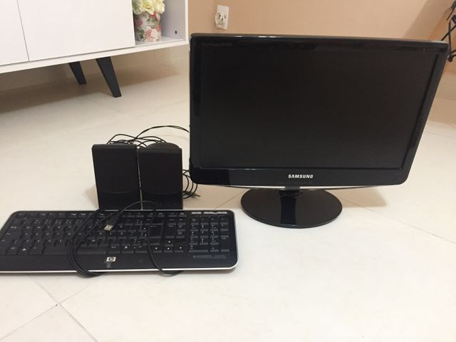 Computador completo MUITO NOVO!