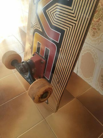 Vendo skate semi Novo. pouco usado - Foto 2