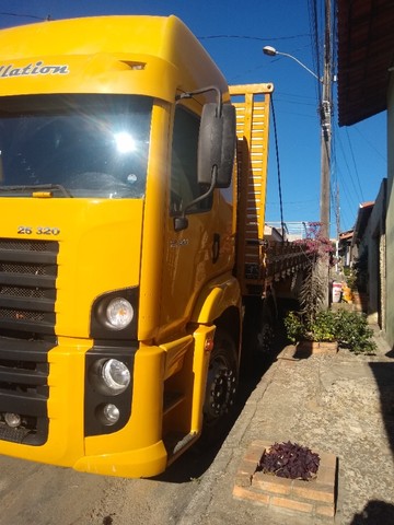 CAMINHÃO BITRUCK ANO 2007/2008