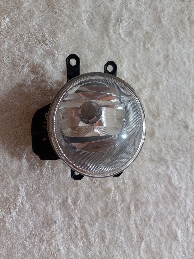 Farol de milha Toyota Corolla 2014 até 2019