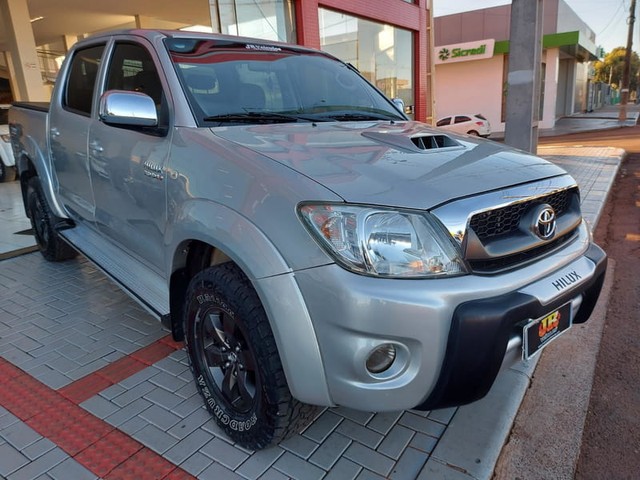TOYOTA HILUX CD4X4 SRV