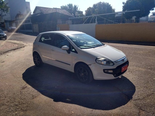 PUNTO 2012/2013 1.4 ATTRACTIVE 8V FLEX 4P MANUAL