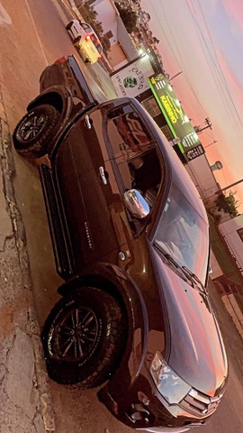 L200 TRITON HPE DIESEL 2015