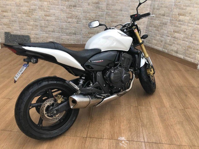 HONDA CB HORNET 600- ANO:2013 / PARCELADO
