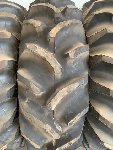 Pneu 14.9-26 Pirelli TM95 e Goodyear Dyna Torque II  - Foto 2