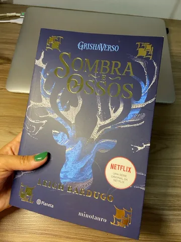 Trilogia Completa Sombra e Ossos com 3 Volumes Série Netflix