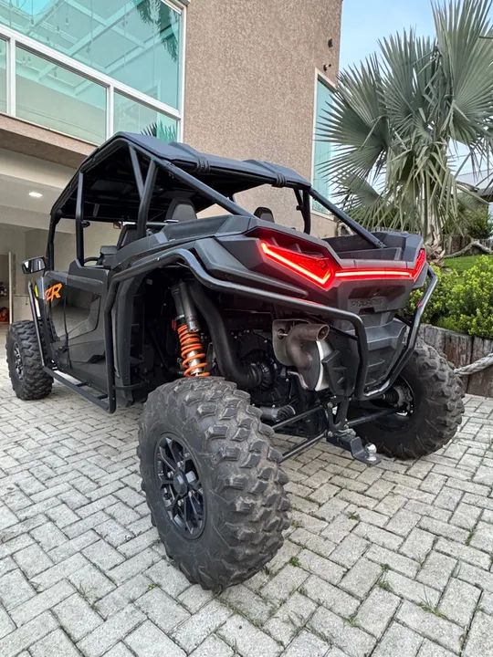 Polaris RZR XP 4 1000 - Impecável! Ano 2024