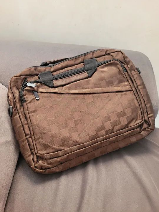 Bolsa de alça com repartições para notebook etc.