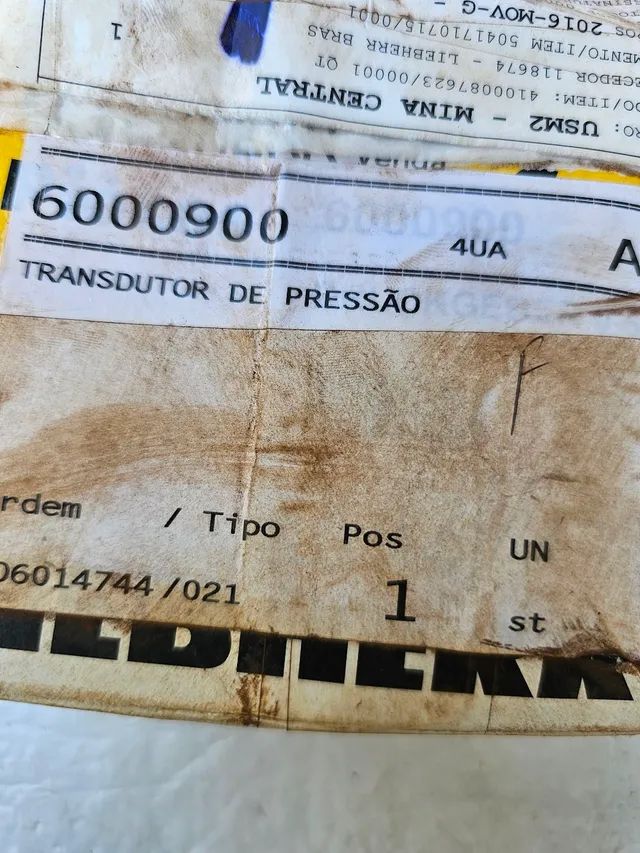 Liebherr sensor pressão óleo novo original 6000900 - Foto 4
