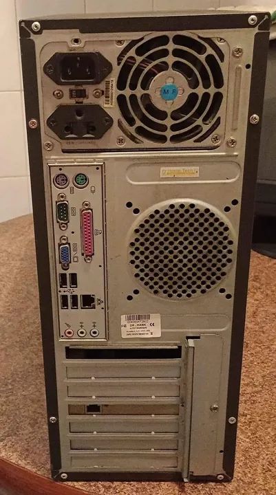 Computador GigaByte Proc. Intel (R) Dual Core 2.60Ghz. Funcionando Perfeito. - Foto 3