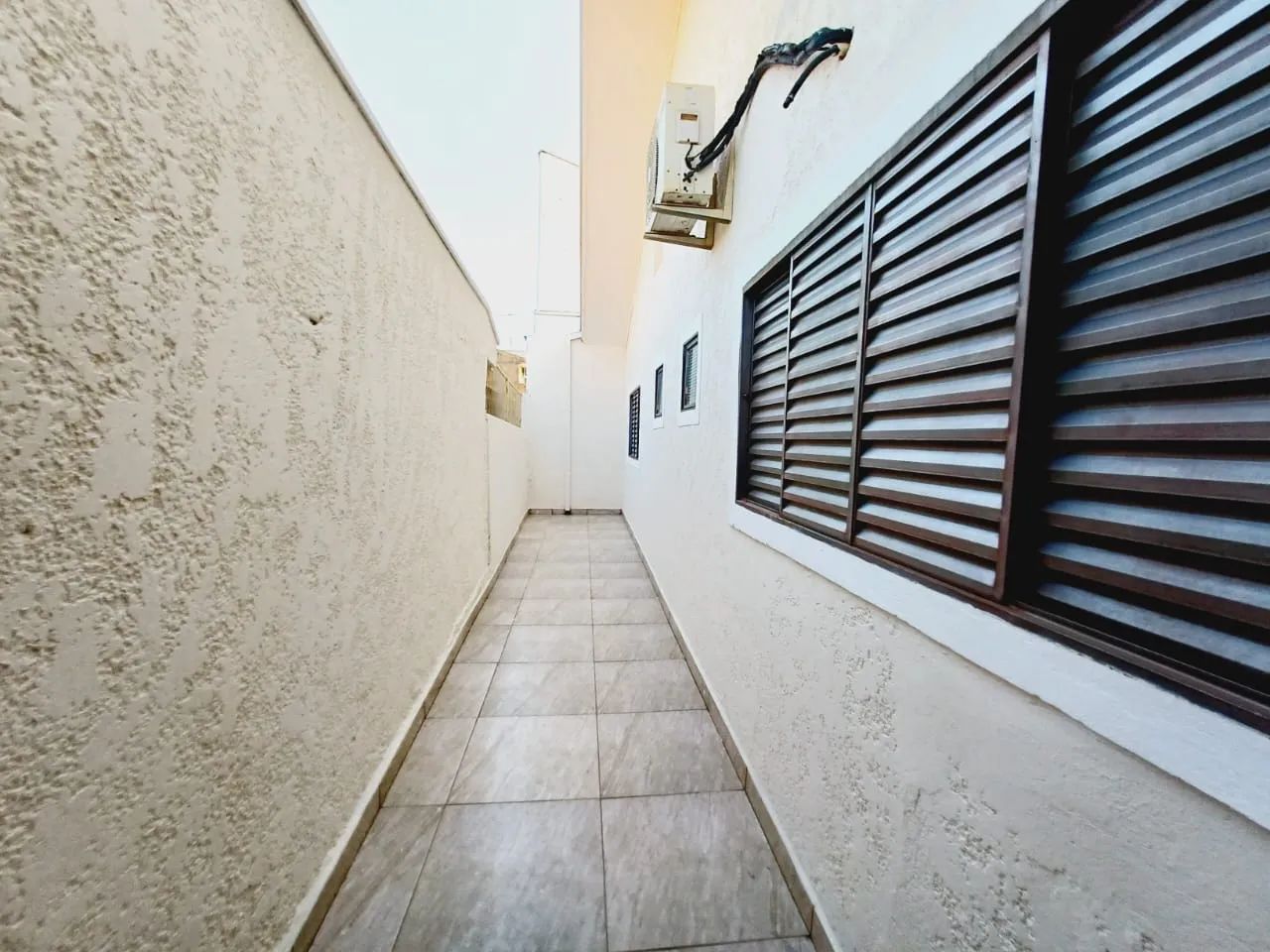 Casa à Venda no Jd. Santa Catarina - Foto 5