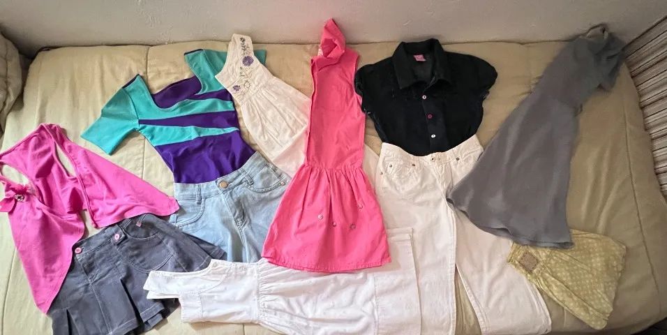 Lotinho de roupas 10 anos com 11 peças