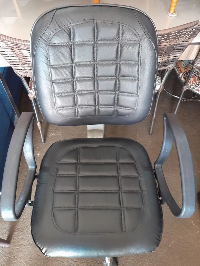 CADEIRA GIRATÓRIA, LEIAM: - Foto 4