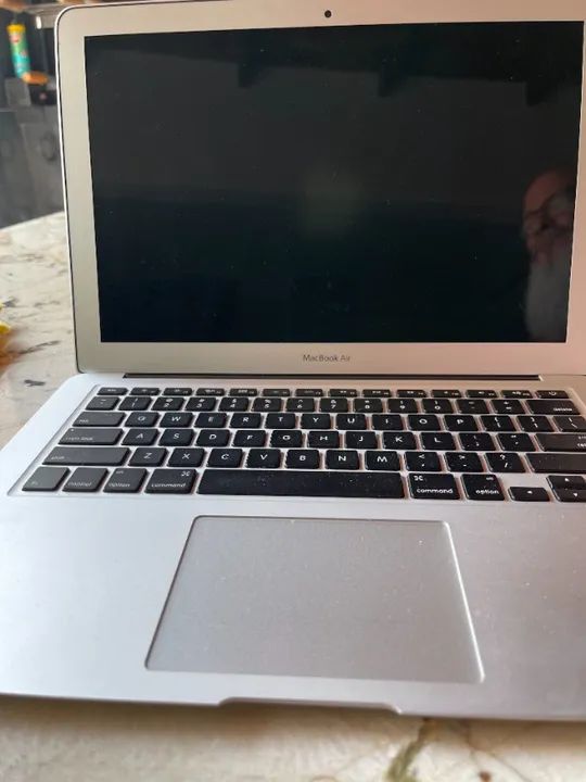 Macbook Air 13.3" Cinza, com Mouse Apple Branco - Foto 3