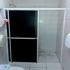 Box Acrílico / alumínio  - Foto 4