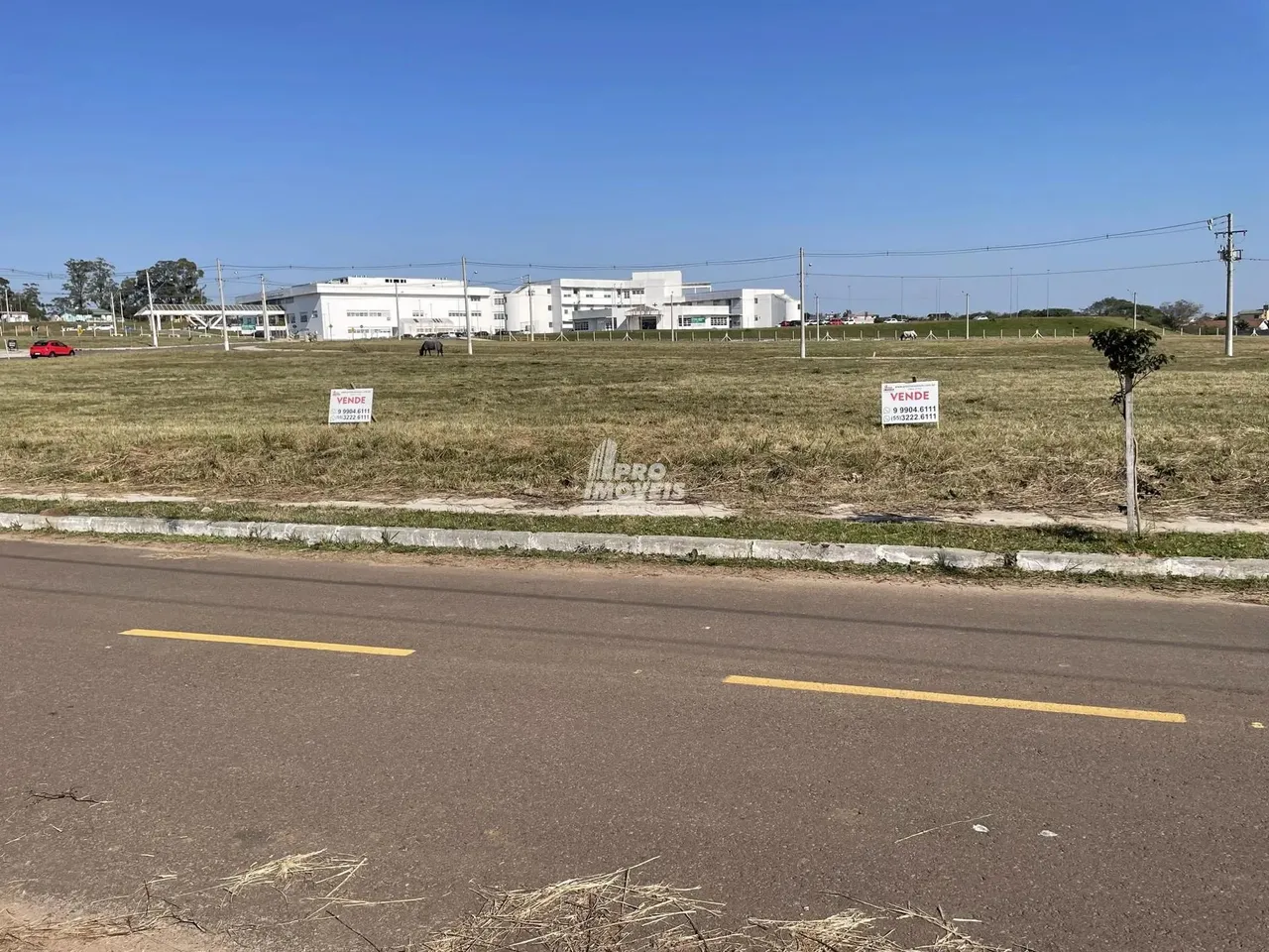 TERRENO AO LADO HOSPITAL REGIONAL - FRENTE LESTE/NORTE