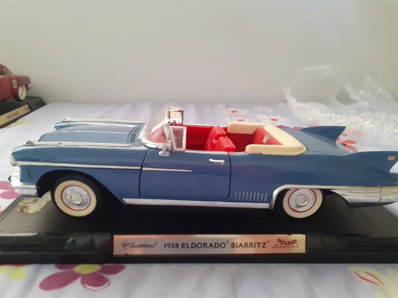 Miniatura Cadillac Eldorado Biarritz 1958  
