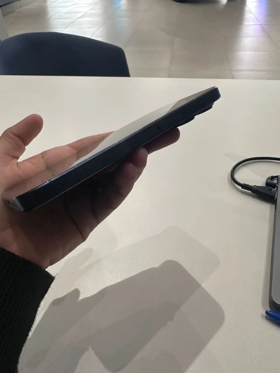 iPhone 15 Pro 128 GB azul  - Foto 5