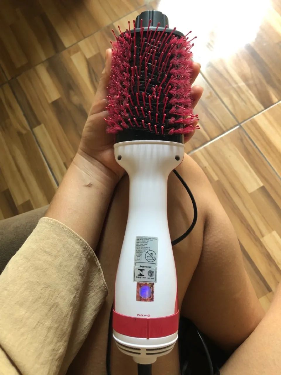 Escova Secadora Gama Glamour Ceramic Ion 1300W - Foto 3