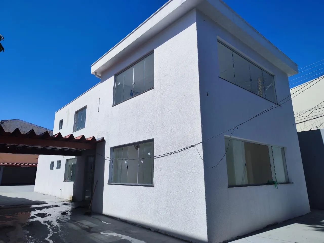 Prédio comercial no reduto 500m2 15 vagas 3 milhões 