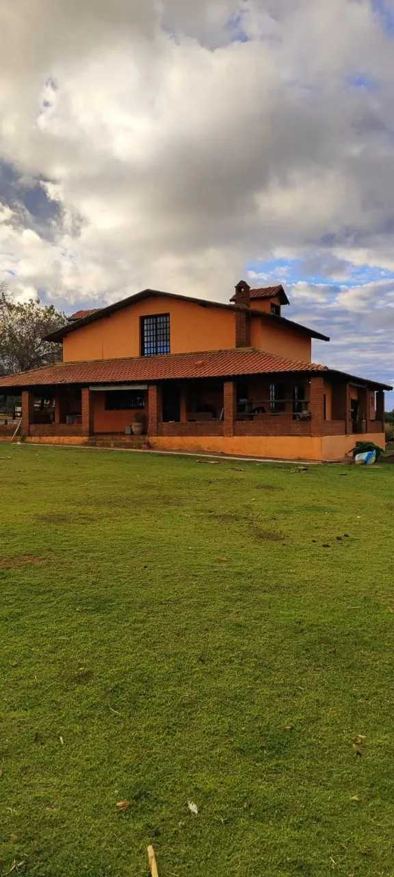 EXCELENTE FAZENDA A VENDA NA REGIÃO DE ITAPETININGA-SP ?? Área Total: 80 Alqueires Agricul