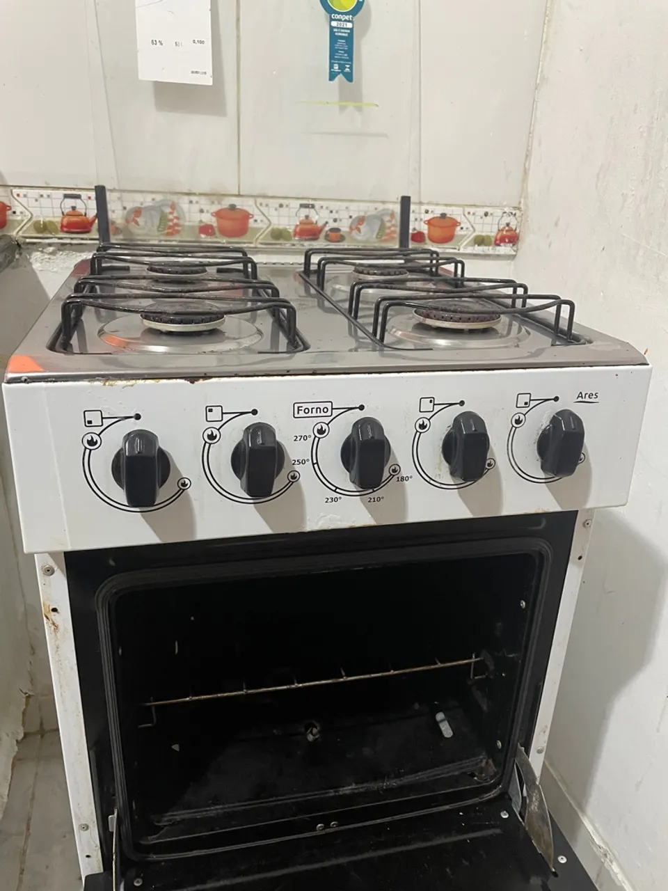 Fogão Ares com Forno