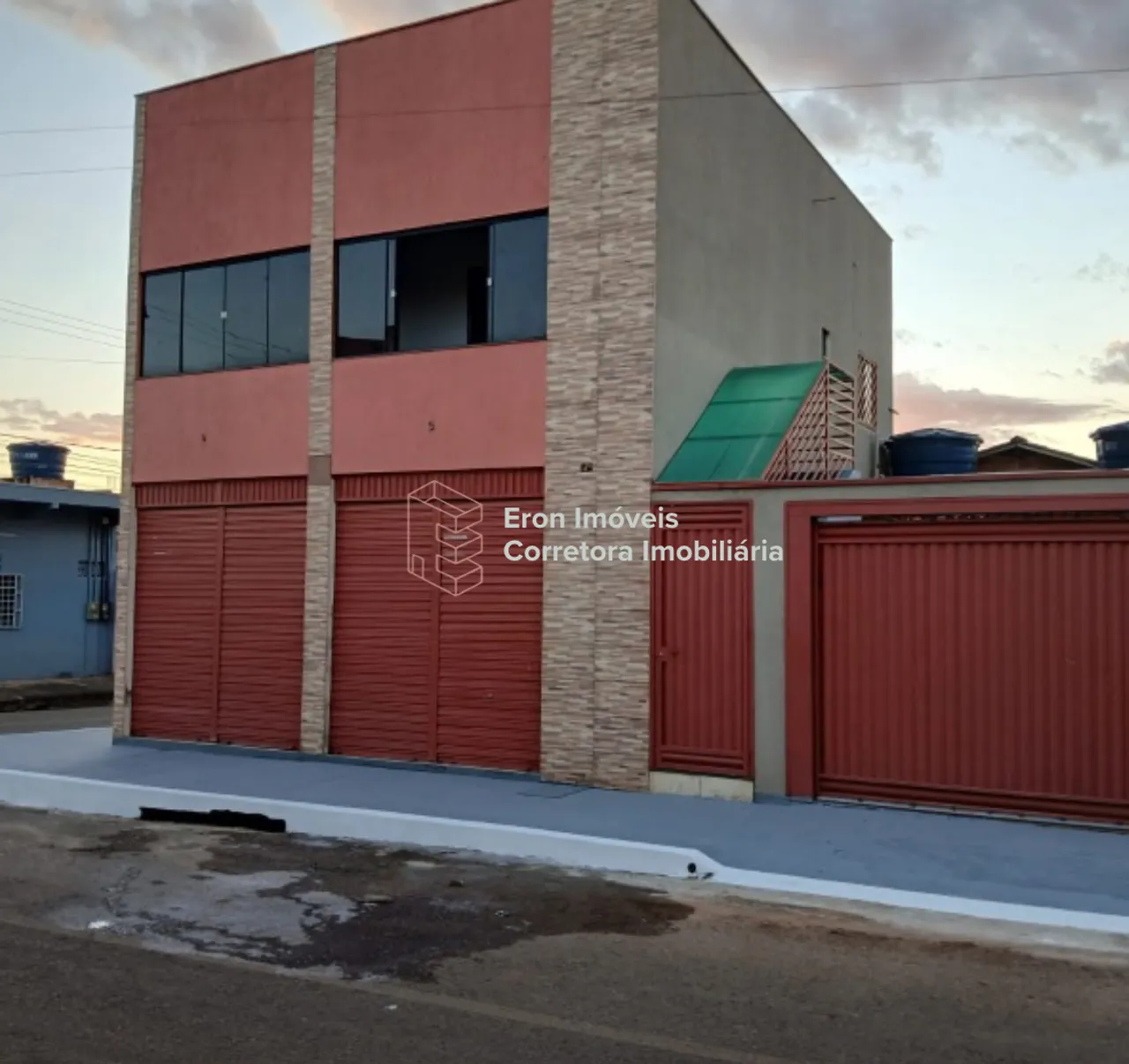 Aluga-se Casa e Ponto Comercial no Casa Popular 1