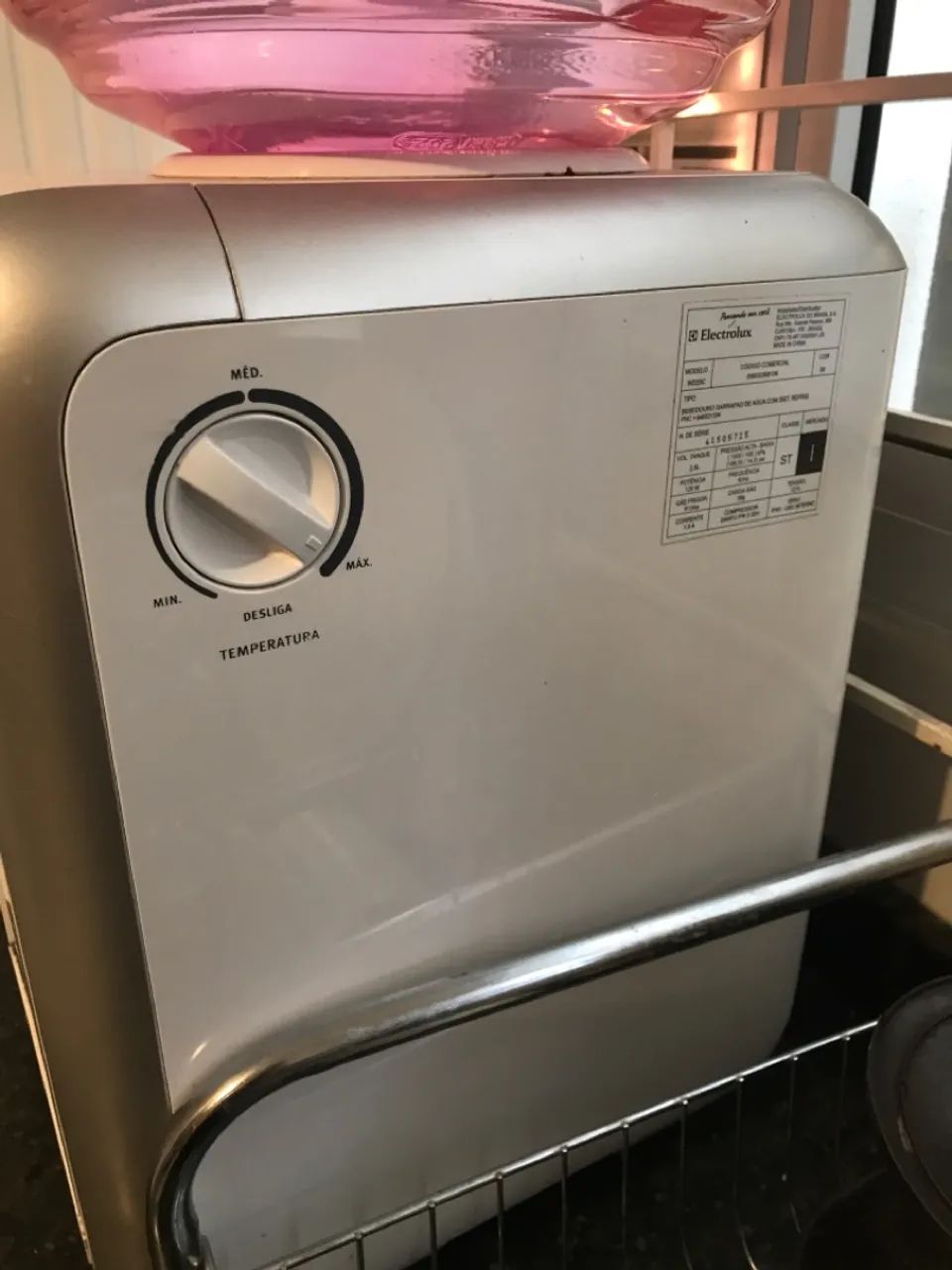 Bebedouro garrafão de água com sistema de refrigeração  - Foto 2
