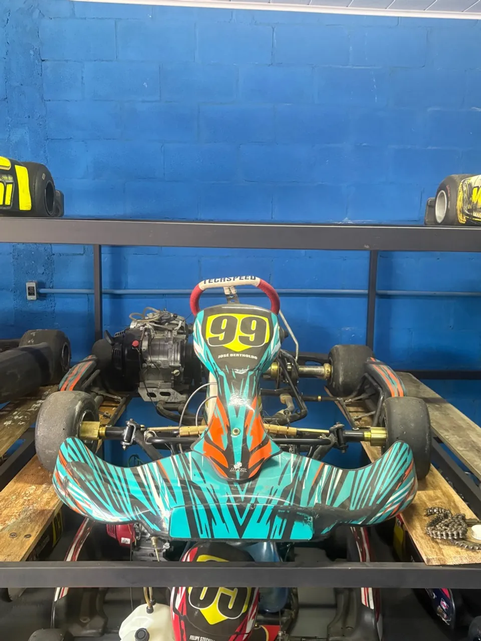 Kart leia o anúncio