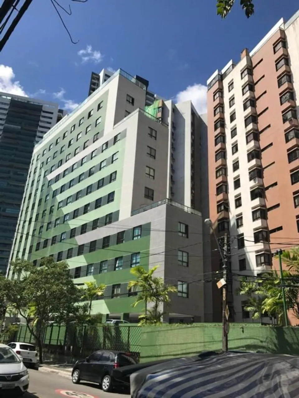 Apartamento para alugar no bairro Graças - Recife/PE, Zona Norte