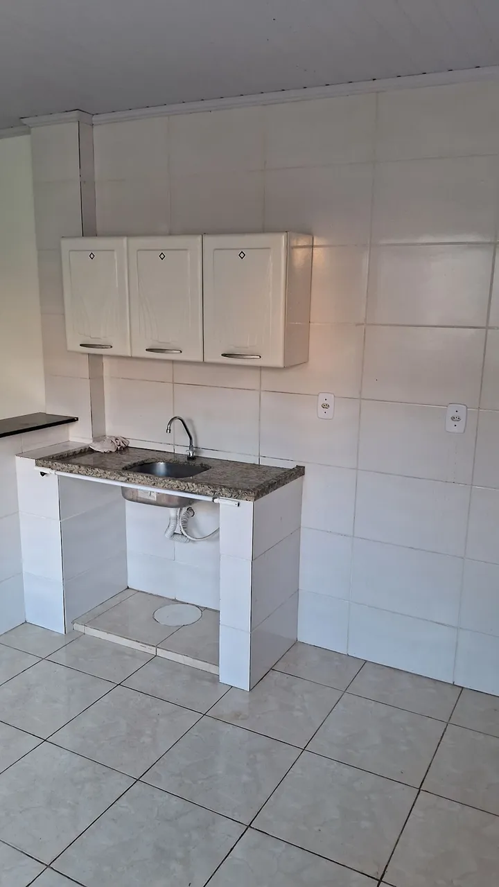Aluguel casa com dois quartos